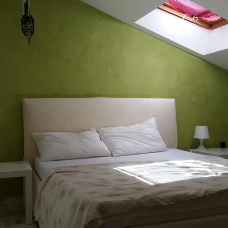 Mansarda Sul Mare Attic Facing The Sea Porto SantʼElpidio